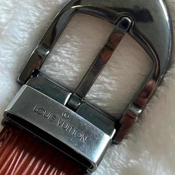 LOUIS VUITTON BELT